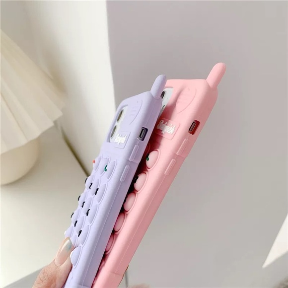 Iphone 11 12 XR 7 8 SE 2020 X XS PINK Pop Fidget Toy Push It iPhones - Picture 3 of 8